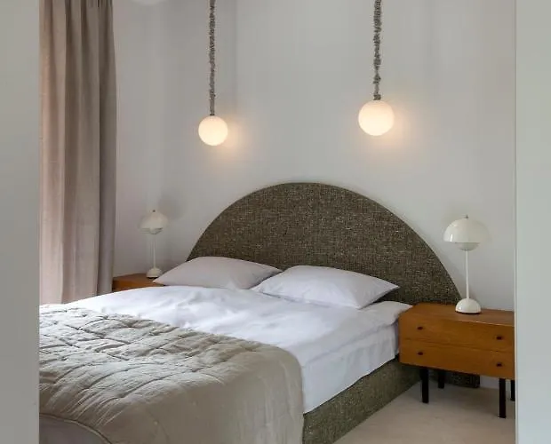 Lumos By Pedro פולניסה-ז'דוז'